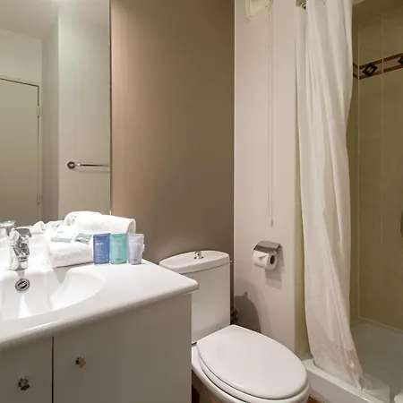 Appart'city Confort Paris Apartahotel 3*