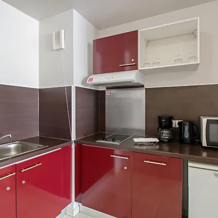 Appart'city Confort Paris Aparthotel