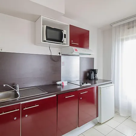 Appart'city Confort Paris Aparthotel