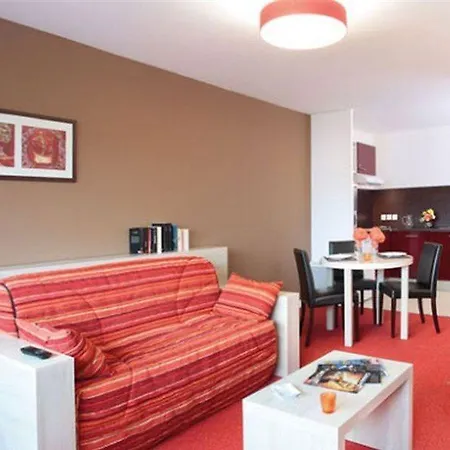 Appart'city Confort Paris Aparthotel