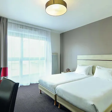 Appart'city Confort Paris Apartahotel 3*