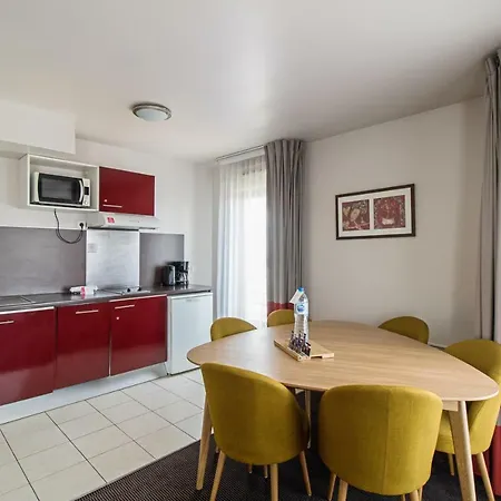 Apartahotel Appart'city Confort Paris 3*
