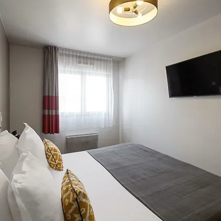 Appart'city Confort Paris Apartahotel 3*