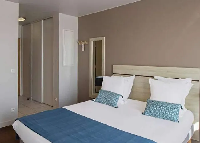 Appart'city Confort Paris Aparthotel 3*