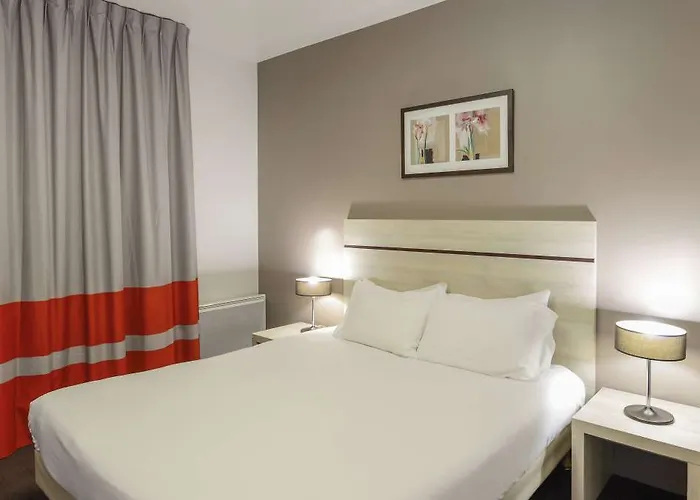 Aparthotel Appart'city Confort Paris 3*