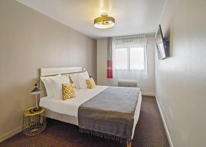 Appart'city Confort Paris Aparthotel