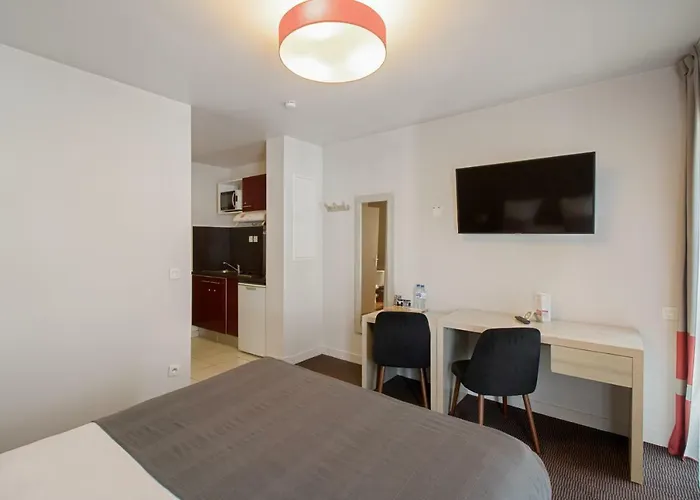 Appart'city Confort Paris 3*