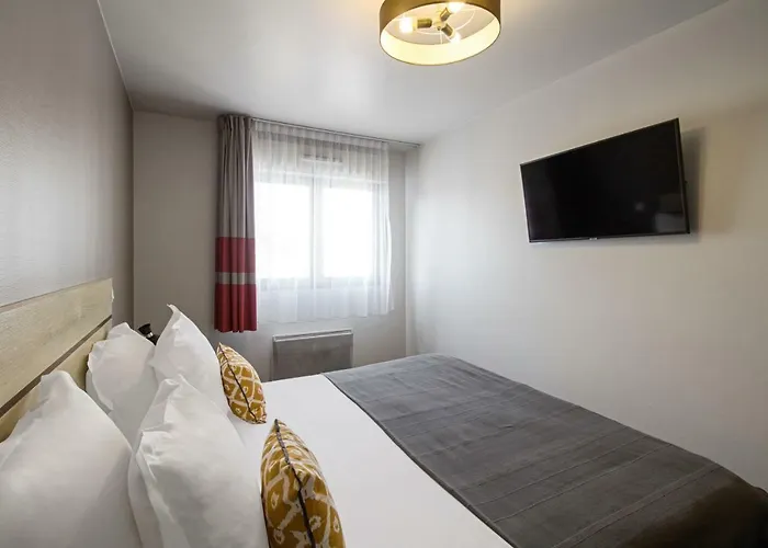 Appart'city Confort Paris Aparthotel 3*